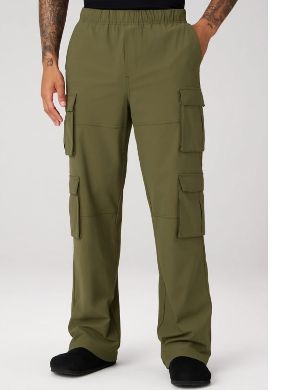 Fabletics Men's The Don‎ Baggy Cargo Pant Olive Utility Size Small Short NWT